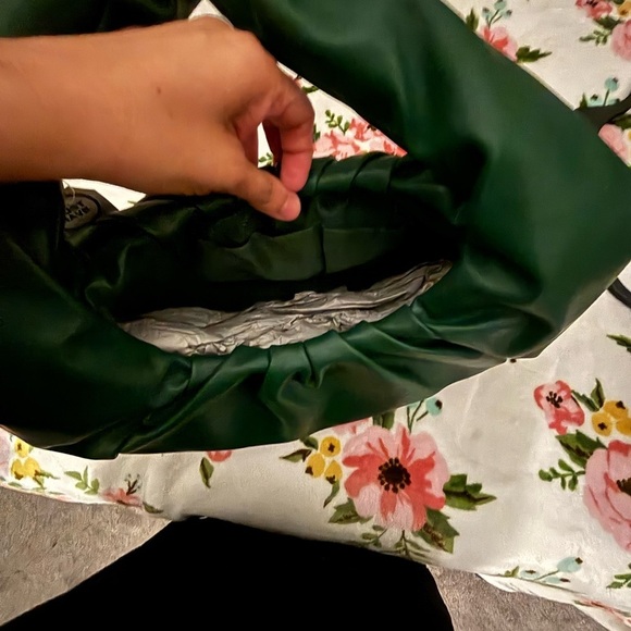 Time and Tru Green shoulder purse - Picture 6 of 6